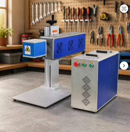 Portable Desktop Air-Cooled CO2 Laser Engraver, New Split-Type CO2 Laser Marking Machine, suitable for materials such as wood, leather, acrylic, paper, and rubber packaging.